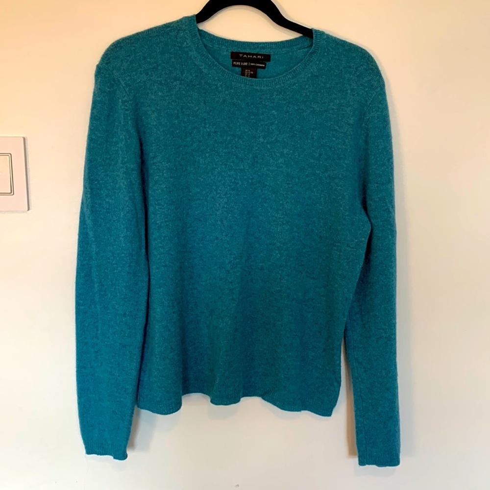 100% Cashmere teal crew neck- Tahari